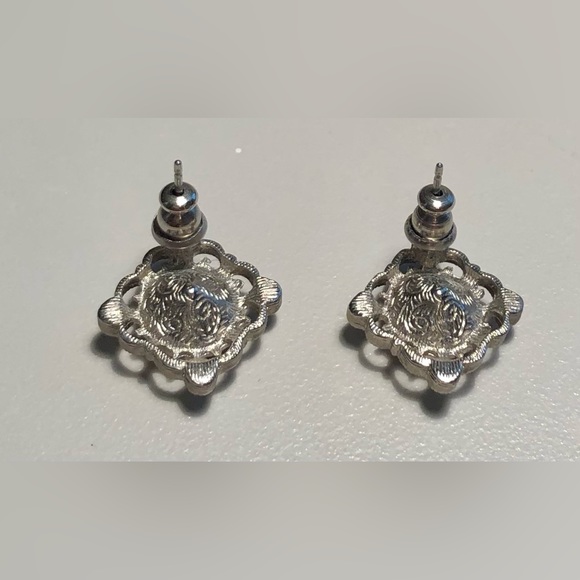 1928 Jewelry Company Brooch and Earrings - Picture 6 of 10